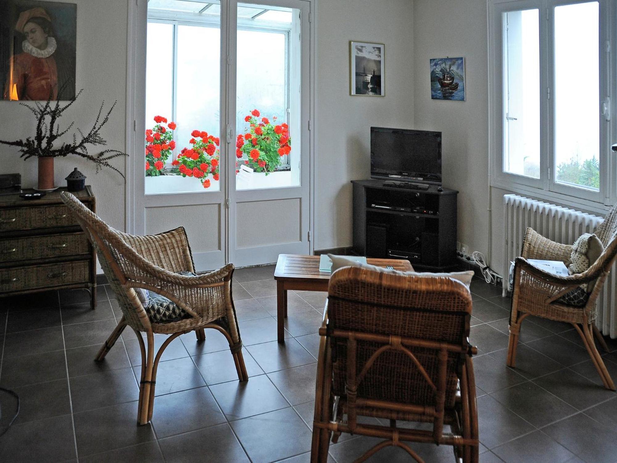 Beautiful Holiday Home With Sea View In Эрки Экстерьер фото