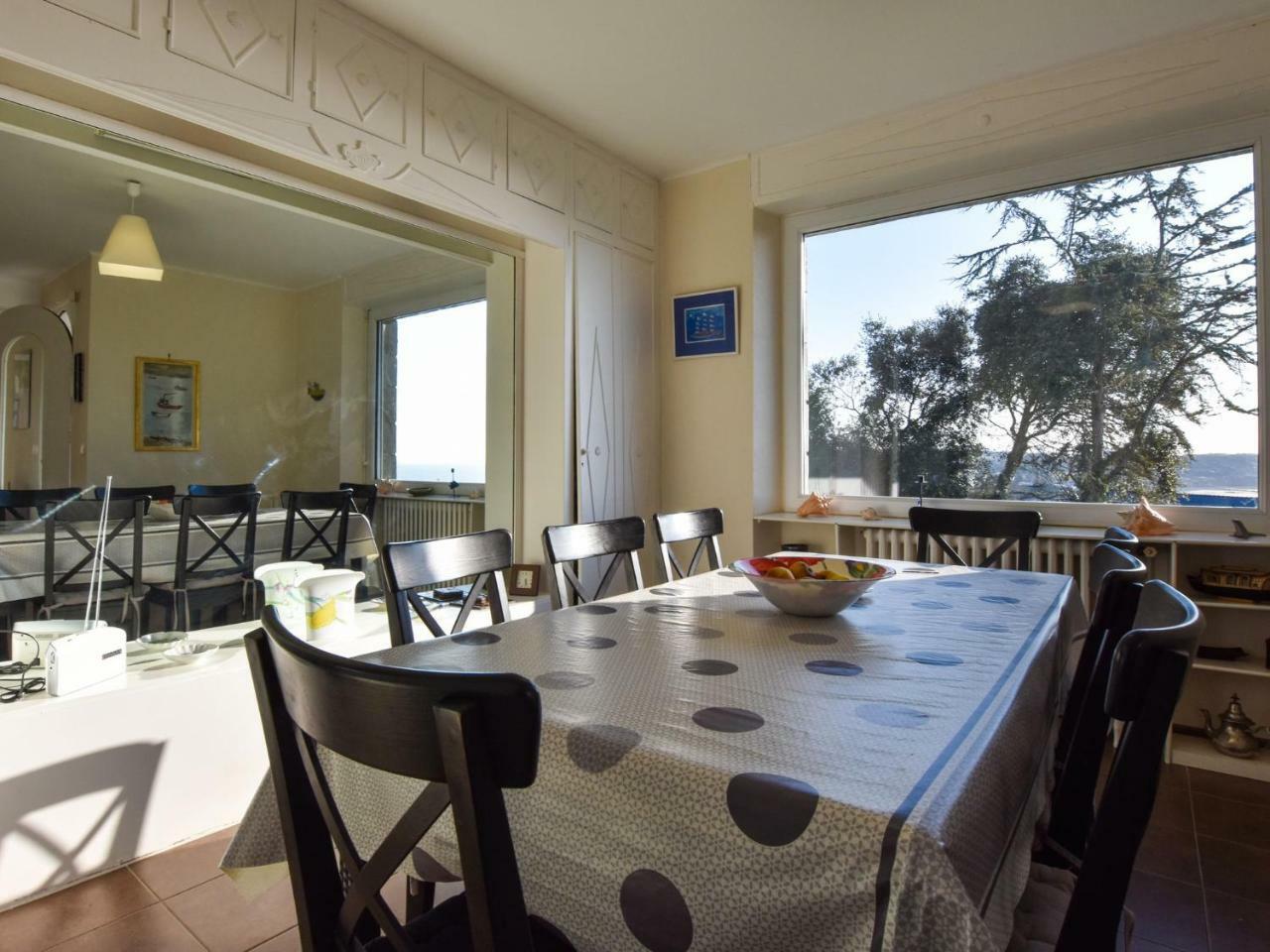 Beautiful Holiday Home With Sea View In Эрки Экстерьер фото